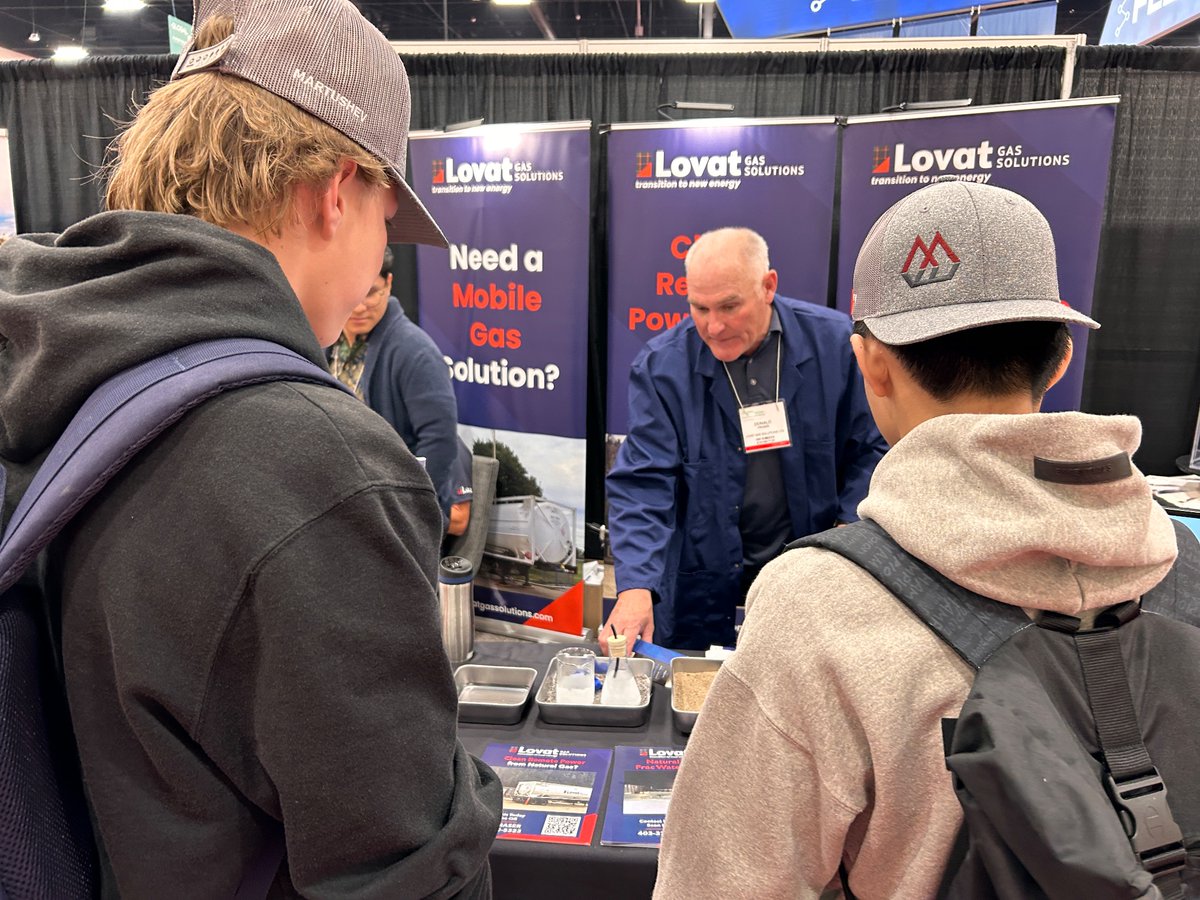 Amazing learning opportunity for our grade 9 energy competition winners at the #globalenergyshow Thanks <a href="/insideeducation/">Inside Education</a> for supporting their learning as always! <a href="/RundleJrHigh/">Rundle College Jr. High</a> #becurious <a href="/Ms_Millette/">Amanda Millette (she/her)</a>