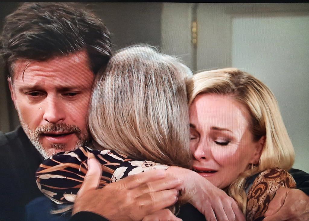 NielsenChrissi's tweet image. Happy birthday to the amazing Greg Vaughan

Greg is an incredible actor when given great material he excels

He will win an Emmy next year.

We love you Greg

#Days #Ericole @greg_vaughan @aemullins @DaysEricoleFans @LindaS4810 @CarolynTopol @SuperCoupleGal