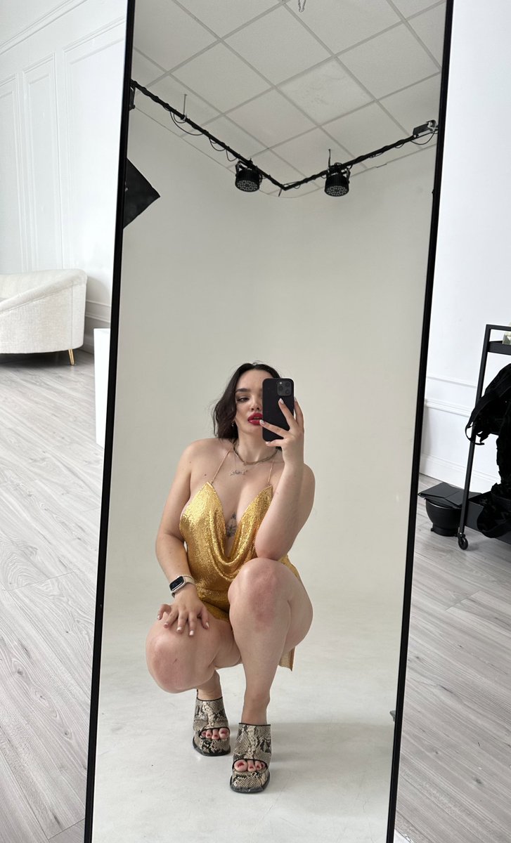 At first✨ 
I create collection with my sexy photo🍓#nft #sexy #sexnft #NFTComminity #hotgirl #adult