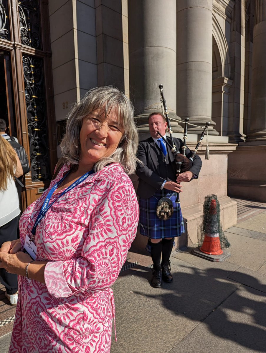 wendsashton67's tweet photo. #juswec really informative day 1 at the conference today. Good interest in the posters and a bagpiper for the walk to the Glasgow City Chambers.
@APCSW1 
@EVHandJigsaw https://t.co/1ove4l6Hd4
