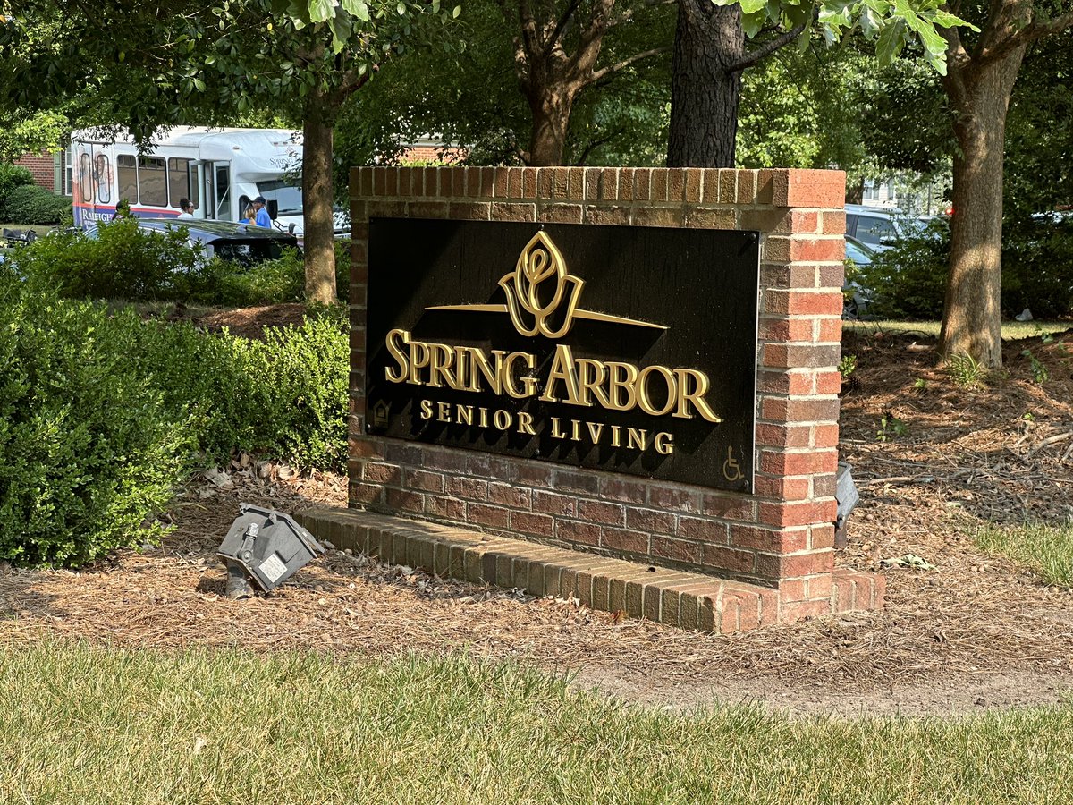 JoshConnerTV's tweet photo. Still a heavy presence of emergency vehicles at Spring Arbor Senior Living, where Raleigh FD say they responded to a 2 alarm fire. 50 residents have been evacuated, no injuries reported so far. @SpecNews1RDU https://t.co/Zz5K551O0G