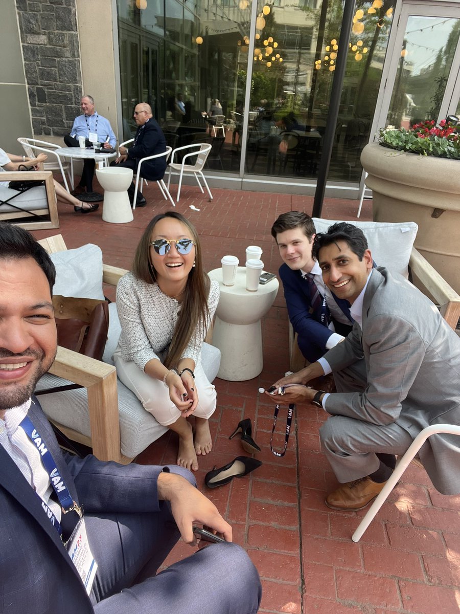 EmilyFanMD's tweet photo. Best part of #VAM2023 is catching up with @UMassVascSurg residents past and present 🥰 https://t.co/W45jf8B2es