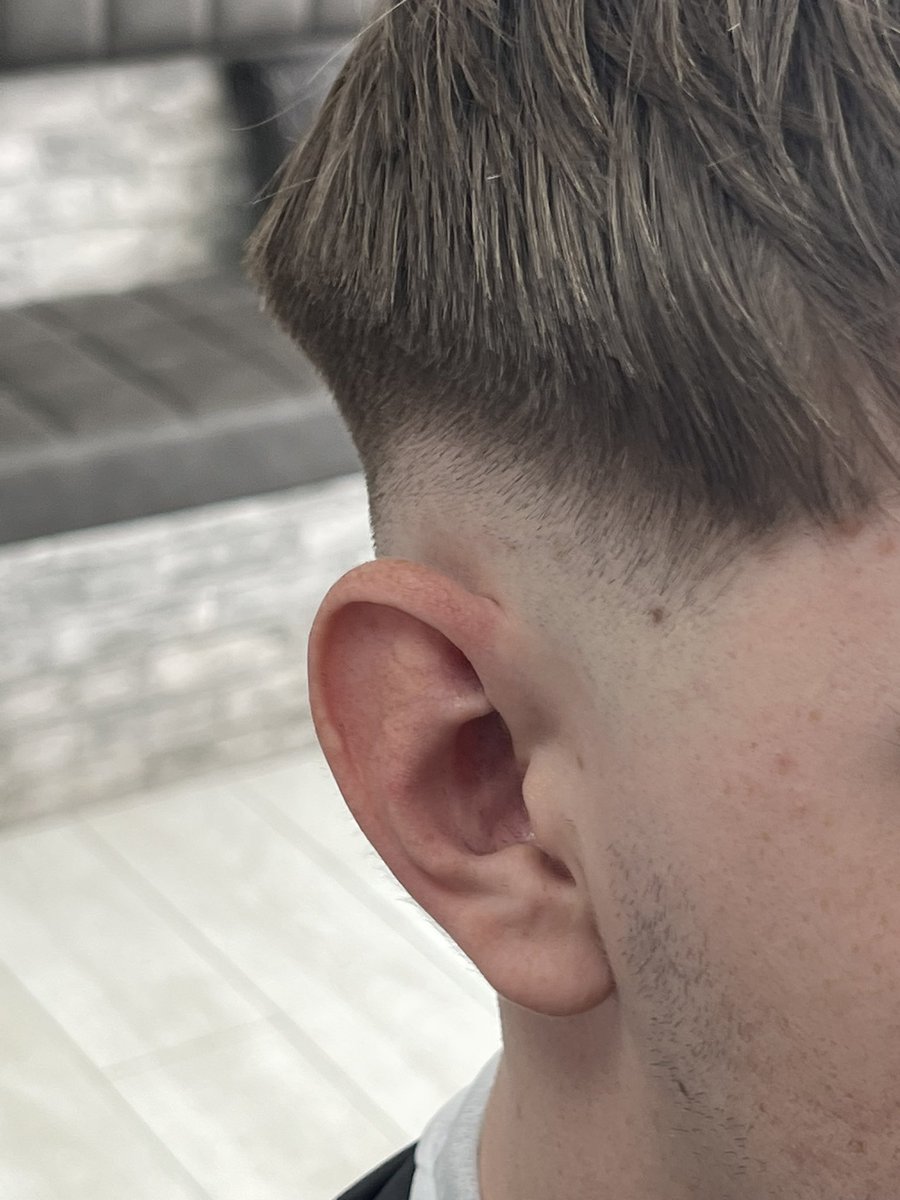 ZiyBarber's tweet photo. Ziy skin fade available.💈💈

https://t.co/IKCdLUcZud

Ziy team. https://t.co/M64Kz21kBB