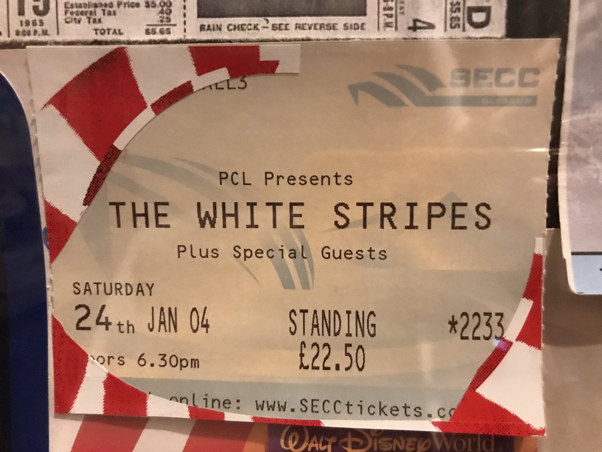 <a href="/OasisPodcast/">Oasis Podcast</a> Jack White - saw them at SECC and he was hit square in the coupon with a trainer. Shook his head, kept singing. Security were checking everyone’s feet as we filed out after the gig. <a href="/gigtickets2/">gigarchive</a>