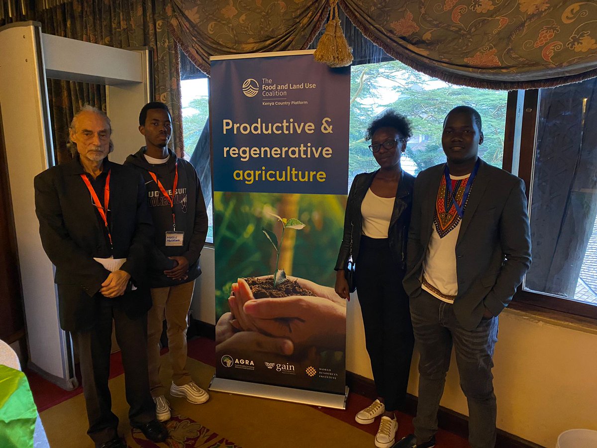 Green1movement's tweet photo. Black Soldier Flies are changing the game in regenerative agriculture! Discover how these tiny powerhouses are revolutionizing waste management, boosting soil fertility, and transforming protein production. Join the regenerative agriculture movement and unlock a sustainable World https://t.co/FloRmycbFX