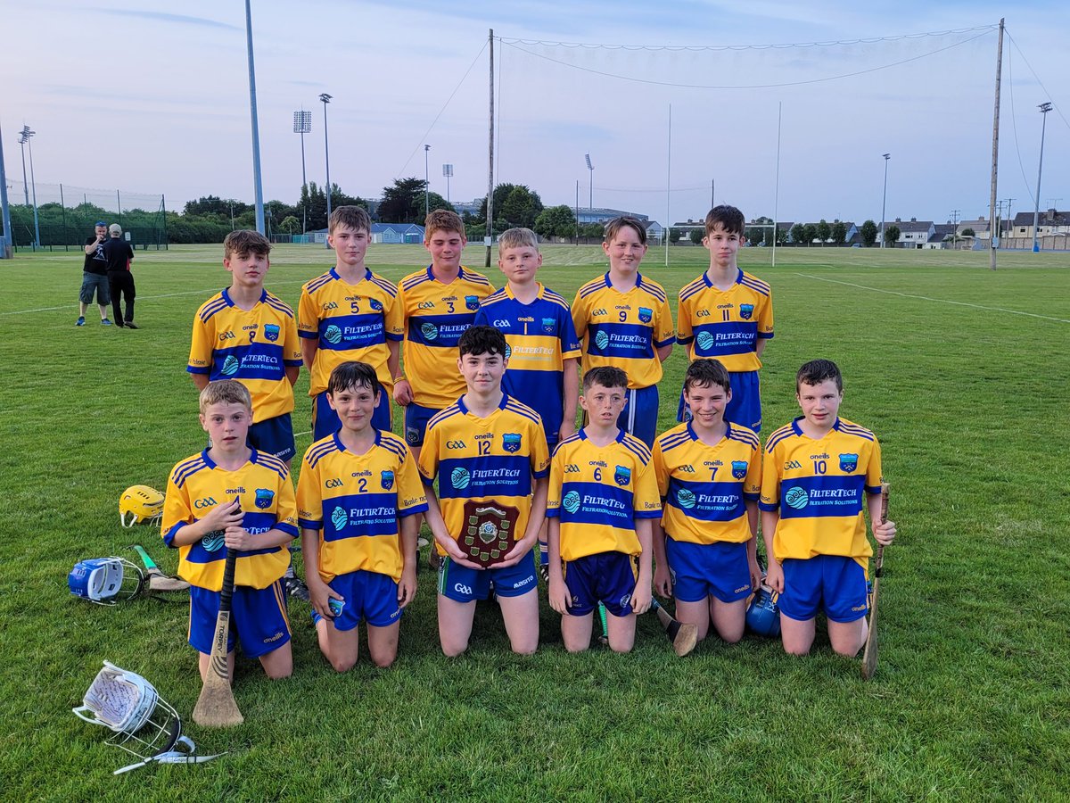 GdaNorthTipp's tweet photo. Brilliant evening of hurling this evening in Dr Morris Park for our North Tipp U14 Super 7s Hurling Tournament. Congrats to the deserved winners on the night @BallinahinchGAA beating an equally talented @tdkenyonsgaa in the final👏🏆. @RoscreaHurling @BallinaGAA. @NorthTippGAA https://t.co/HO1hazLNLY
