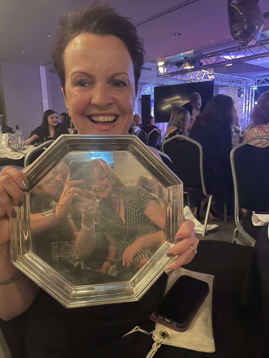 Our very own Julie Holden has won the Sue Rosson award <a href="/uhmbtfinance/">UHMBT Finance</a> <a href="/helcobb/">Helen Cobb</a>. Well done 👏🏻. #teamphoto #hfmanw23
