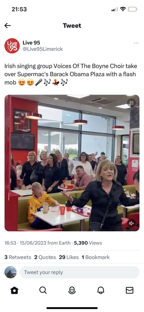 HolohanGerry's tweet photo. @Live95Limerick Young buck will not be distracted from his nuggets 🤣🤣 https://t.co/IF5EjJdAUk