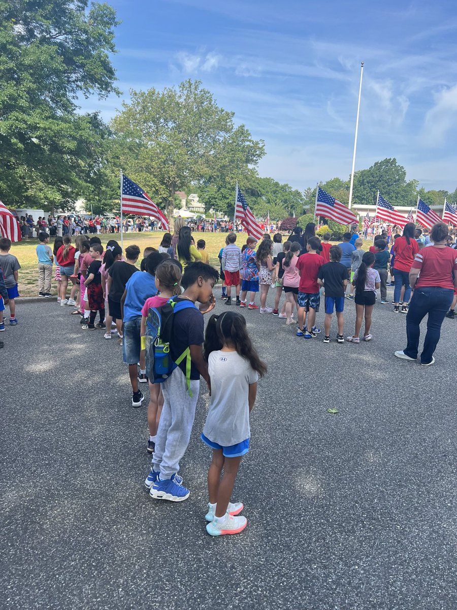 MrsMcCabeNB's tweet photo. Flag Day! https://t.co/9nBy2rQzby