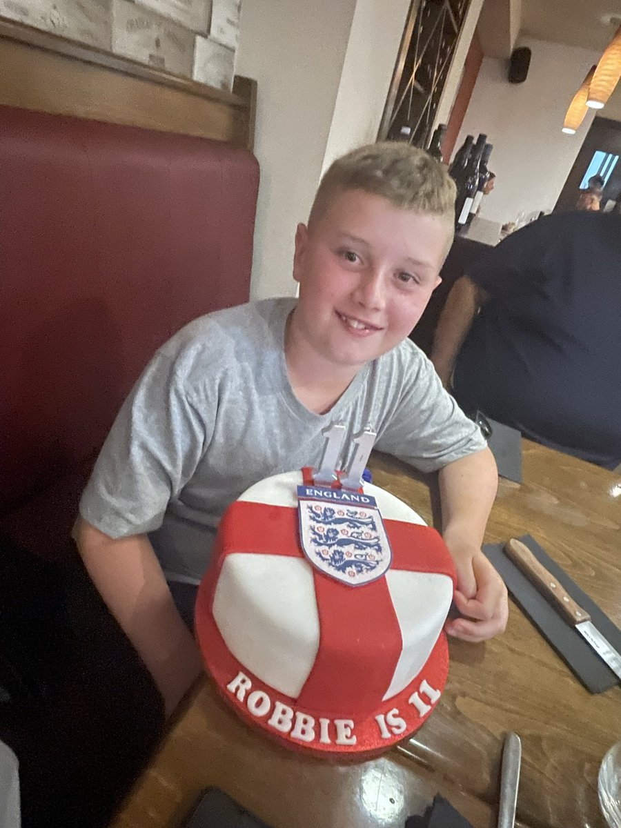 When celebrating your birthday in Malta ahead of the game tomorrow it had to be an England Cake. What a week this lad is having. A weekend in Istanbul and now this.  <a href="/England/">England</a> <a href="/JackGrealish/">Jack Grealish</a> <a href="/kylewalker2/">Kyle Walker</a> <a href="/PhilFoden/">Phil Foden</a>  thanks to cakes n bakes by dawn here in Malta 🇲🇹