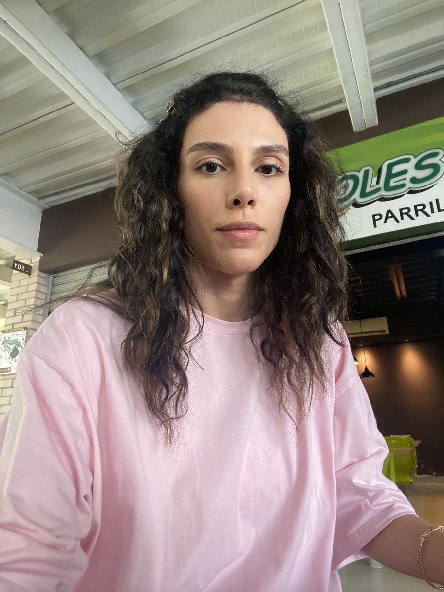 carolina ramirez on Twitter: "Getting hor"