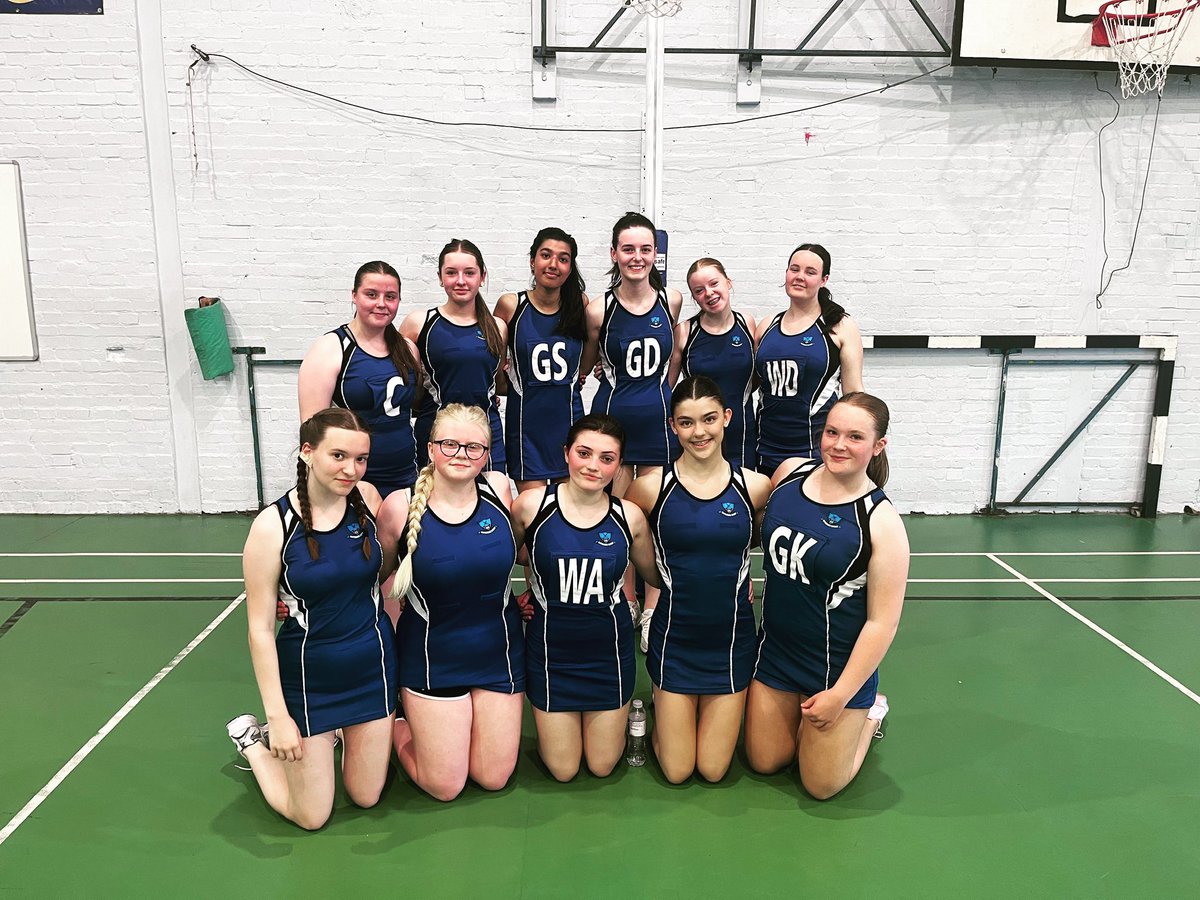🏆 GLASGOW CHAMPIONSSSSS 🏆 

Couldn’t be prouder of these absolute LEGENDS! All of the girls played so so well, so rewarding for the hard work and commitment paying off 😁 

💫 POTM - Luisa Kane 
💫 PPOTM - Sofia Arshad 

#champions #bestinglasgow