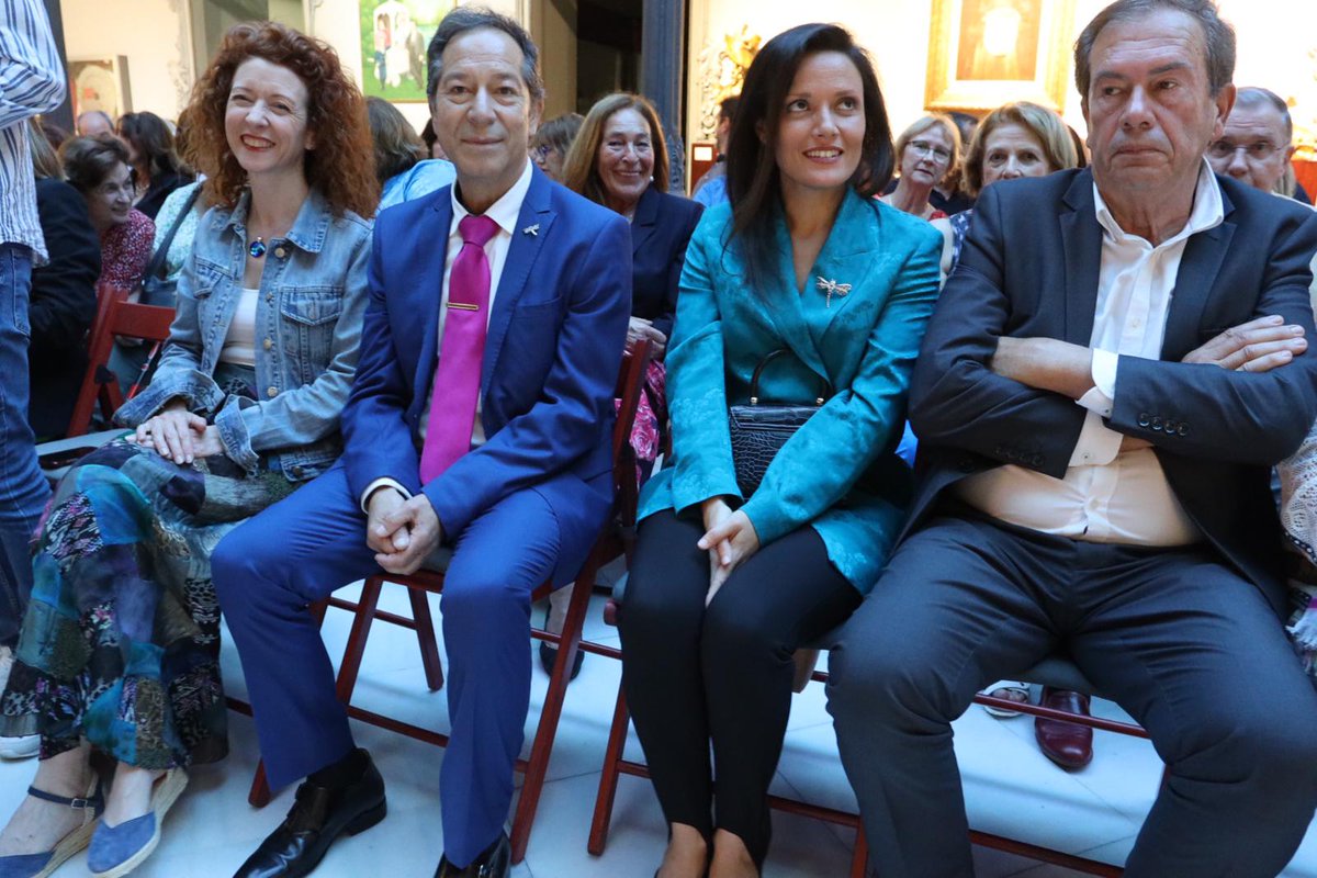 Ana Suárez Otero tweet media