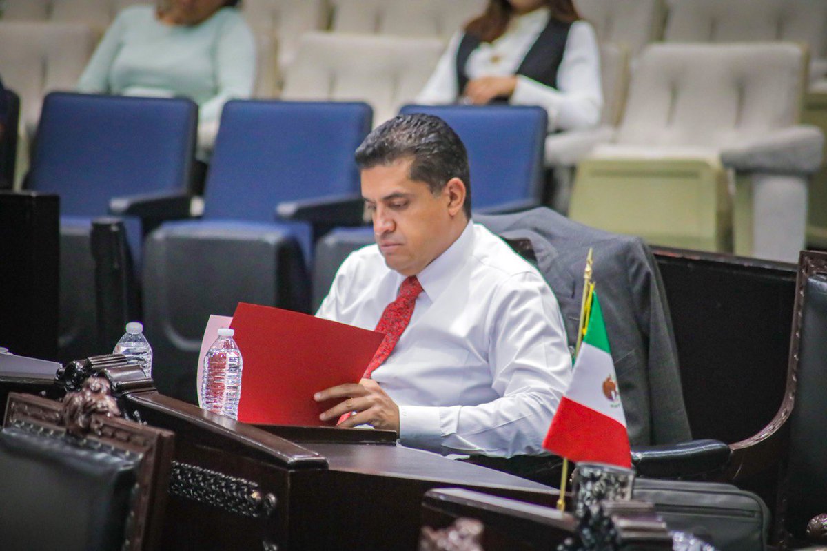 Concluimos la Sesión Ordinaria 140 del <a href="/CongresoHidalgo/">LXVI Legislatura de Hidalgo</a>, las Diputadas y Diputados del <a href="/GLPRI_Hidalgo/">@GLPRI_Hidalgo</a>, continuamos trabajando por las familias de las y los hidalguenses.