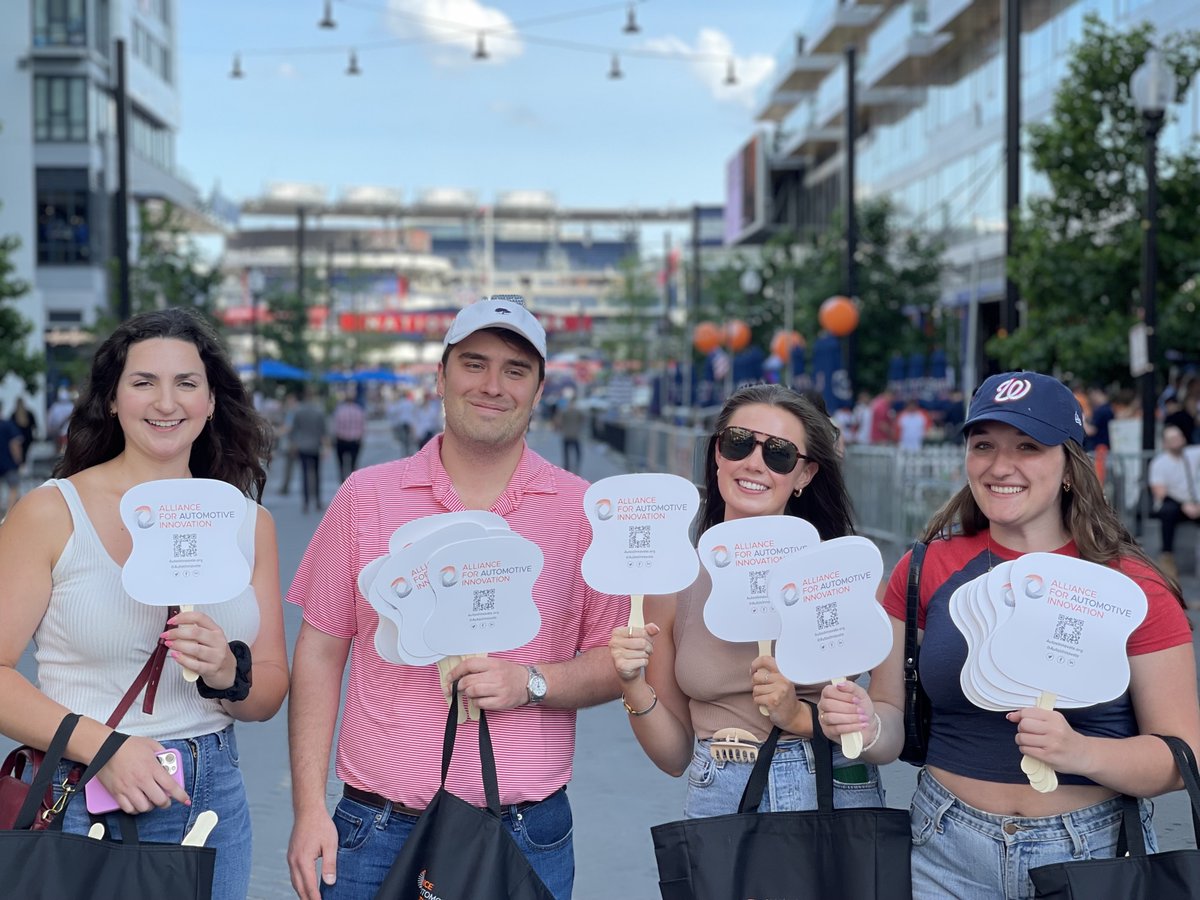 forbestate's tweet photo. We had all bases covered at @NationalsPark last night for the Congressional Baseball Game. FTP staff supported @autosinnovate in passing out fans for the fans, plus we brought our @HockeyCHC players to root for their baseball counterparts.

A home run! ⚾️ https://t.co/ngnHeLze3J