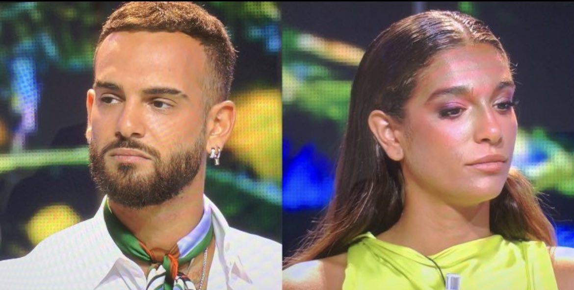 AbelPlata's tweet photo. No hay dinero en el mundo que limpie la imagen de estos personajes. 
No nos engañemos que no es por Asraf ni mucho menos Isa Pi, es la educación que han mamado en casa, llena de soberbia, odio y mucha maldad..
#SVGala16 https://t.co/dZ7nacD6ha