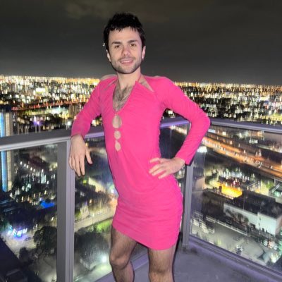 FearBuck on Twitter: "cross dresser btw"