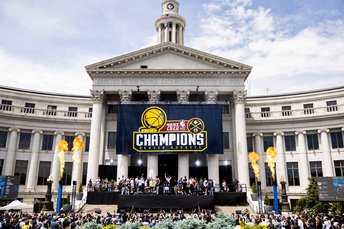 Denver Nuggets fans gathered downtown to celebrate the Nuggets’ first NBA title at Civic Center Park in Denver on Thursday. Hundreds of thousands of fans decked out in Nuggets gear cheered as players and coaches were introduced on stage. 📸 for <a href="/denverpost/">The Denver Post</a>