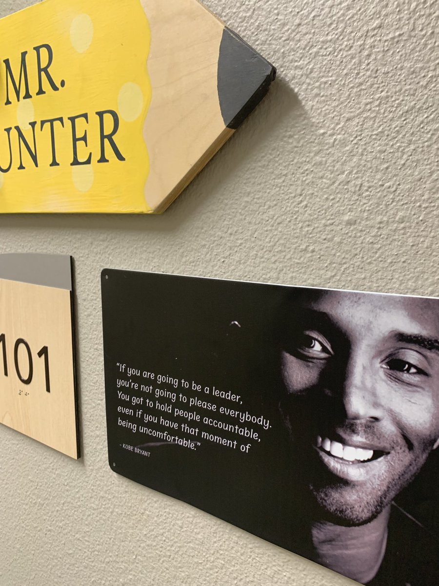 The Eccentric 🅰️dmin tweet media