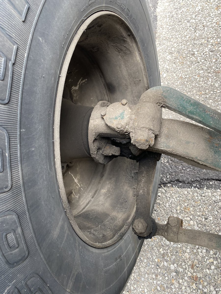 HRPSCMV's tweet photo. An oldie but a goodie. This truck was stopped and pulled in for inspection while assisting @WRPS_Traffic with their annual CMV Blitz this week. Congrats to the owner who received a CVSA sticker. Anyone want to guess what year it is? (Hint - Pre-dates steer axle brakes) ^DB https://t.co/awigwe62dY