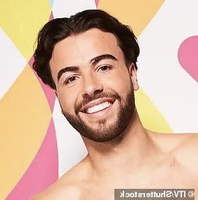 jessburdenx's tweet photo. Sammy is giving… #LoveIsland https://t.co/I5cFC7gcPg