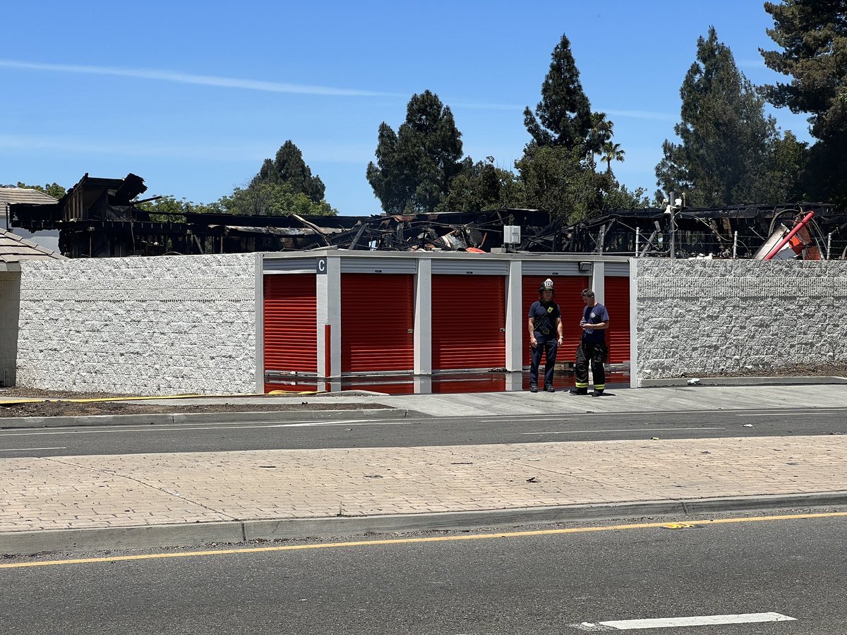 DustinABC7's tweet image. Arson investigators for @SJFD are getting their first crack at finding a cause of the Public Storage fire after a morning of crews putting out hotspots. Battalion Chief Brad Cloutier did tell us an arrest of a person of interest has been made. #abc7now abc7ne.ws/3NwXjVL