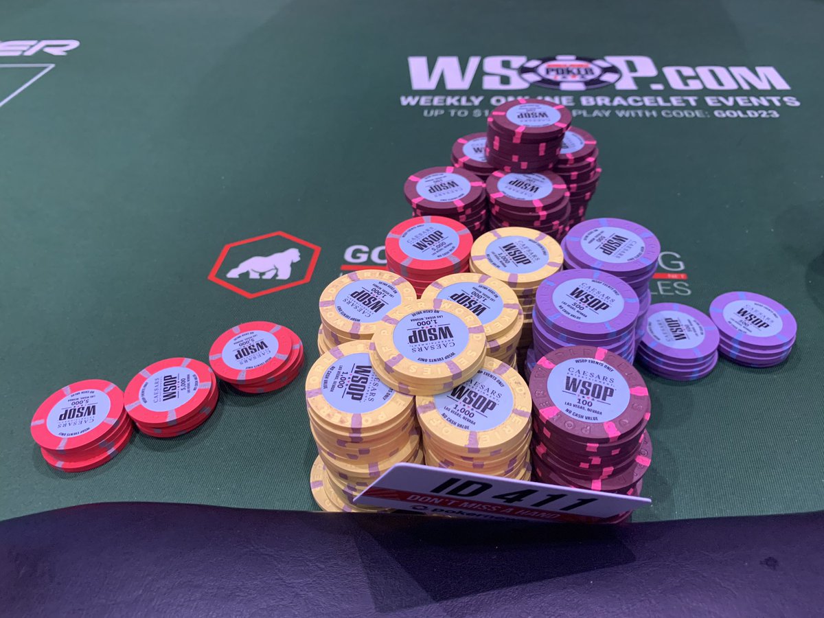 Some kid tried to make me lay down the nut flush in plo with a paired board. So I had to call his all in, incinerate his whole face, and become chip leader. All free of charge. 🔥🔥🔥