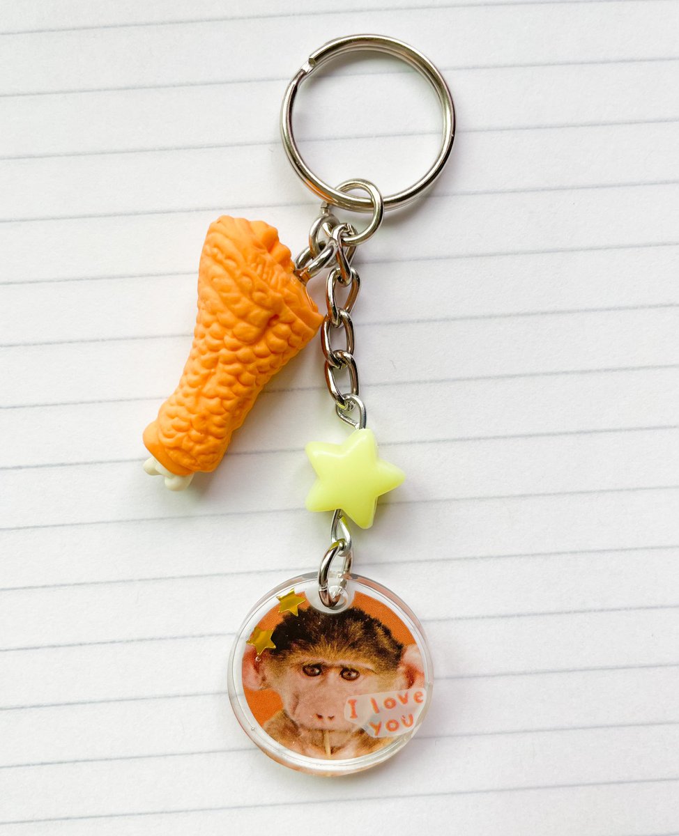brainb4rf's tweet photo. feel like my oomfies would like these keychains im working on rn 🦧🍗 https://t.co/iNsWhaibkE