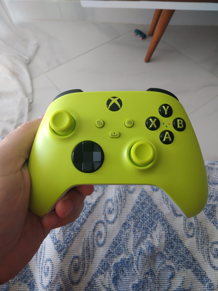 BessaX46's tweet photo. Chegou uma paradinha aqui ..Forza Motorsport e The Crew Motorfest merecem
#EletricVolt https://t.co/mawusUtaO7
