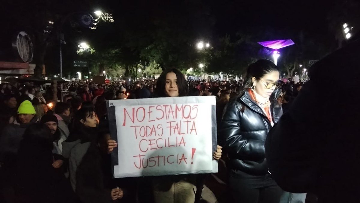 BsasMumala's tweet photo. Por #CeciliaStrzyzowksi, por nosotras, por todas! Exigimos la presencia activa de la Ministra de las Mujeres, Género y Diversidad , @AyelenMazzina. Que se dispongan todos los recursos para encontrarla.✊🏾

@MinGenerosAR https://t.co/db79ybBdFl