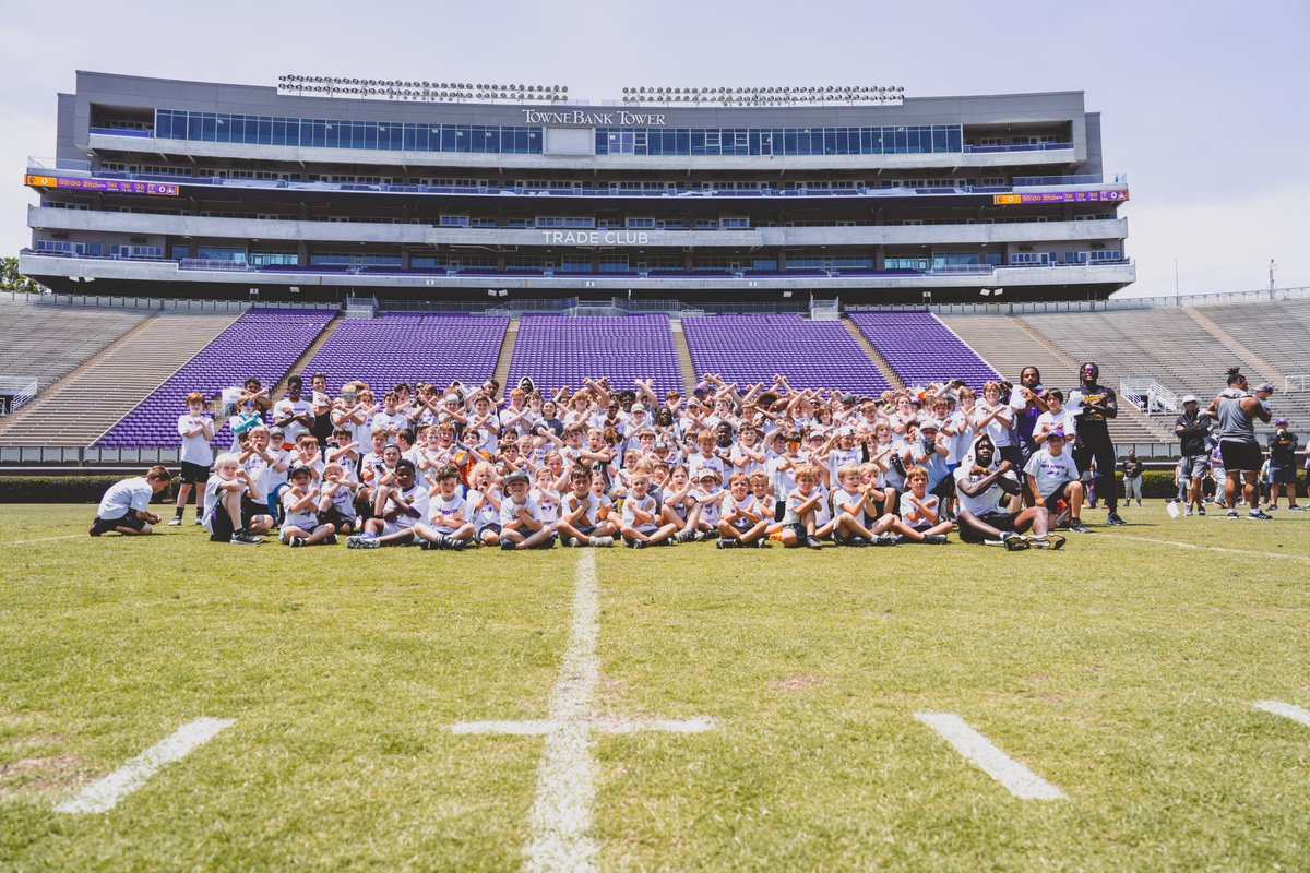 ECUPiratesFB's tweet photo. Had a great time with all our Jr. Pirate Campers this week 🏴‍☠️ https://t.co/LzmtOCCW63