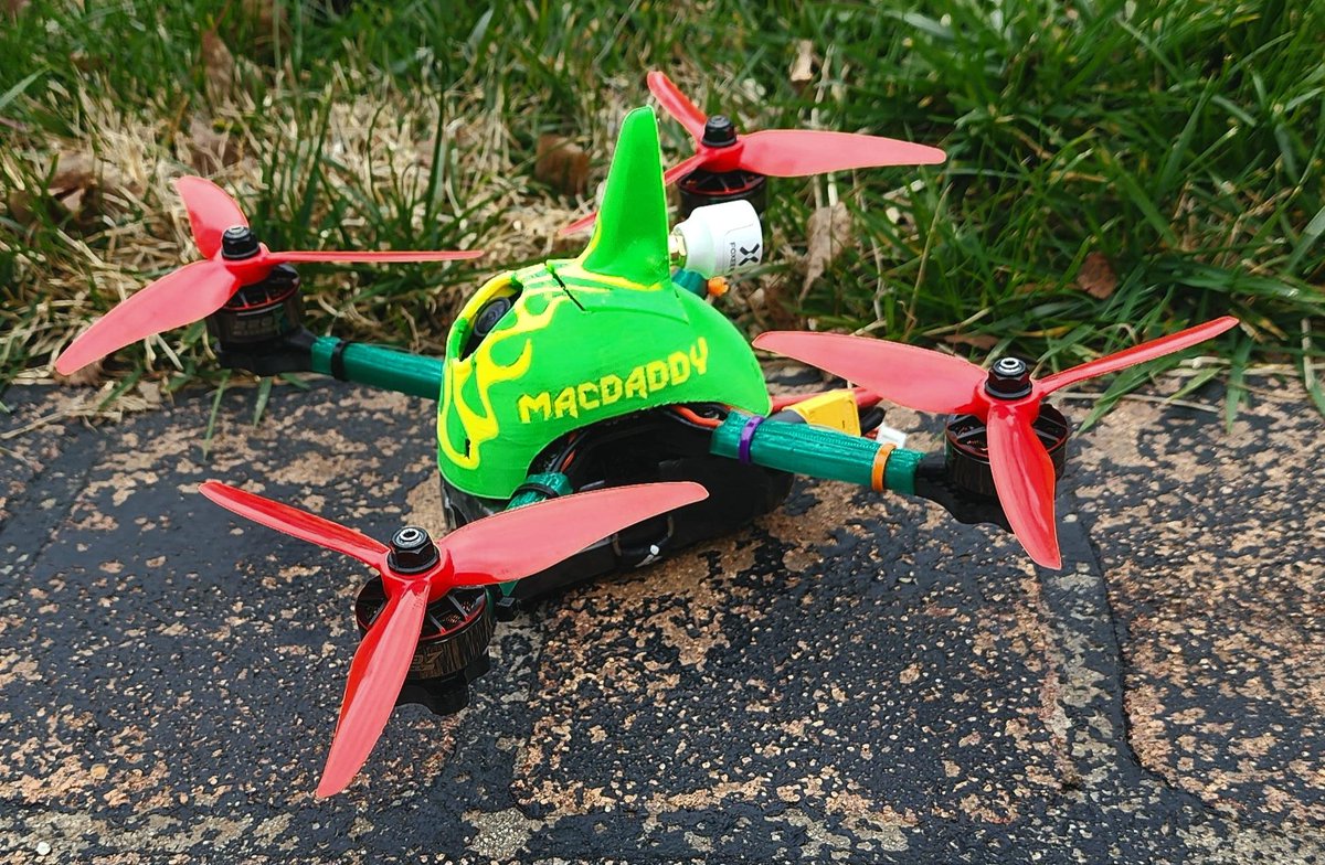 AUADRT's tweet photo. A new #FreshBuildFriday from @AustralianArmy #DroneRacing Team pilot #MacDaddy of 1/19RNSWR!
3S D-Spec build 
20x20 aio JHEMCU
HDZero race v2 vtx
HDZero nano v2 camera
Axis Flying DSpec Motors, Happymodel EP2 rx
JS-1 frame
Dogcom 3S packs.
#SendIt!
@ChiefAusArmy @FORCOMDAusArmy https://t.co/Unt1zBfuYy