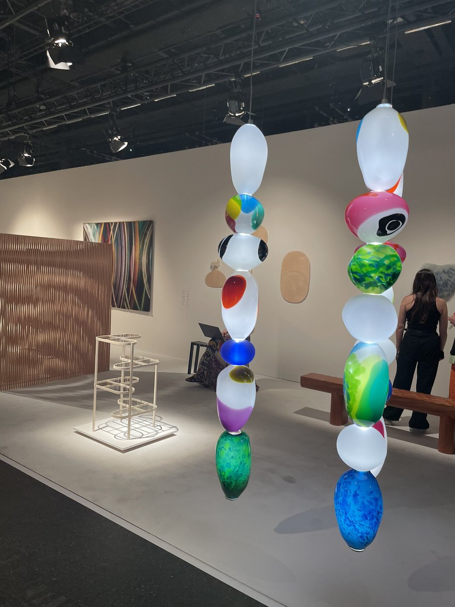 coleccionmag's tweet photo. #miamidesign #fair #design #architecture #art #basel #artbasel @designdistrict https://t.co/AT5SeAat5i