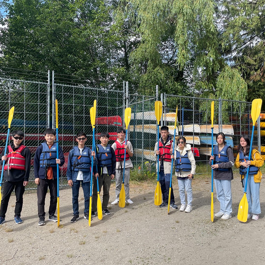 StudySSLC's tweet image. At SSLC, it's not just about studying, it's about embracing new experiences, making lifelong memories, and truly immersing yourself in the Canadian experience! 🚀

#AdventureLearning #StudyInCanada #LearnEnglish