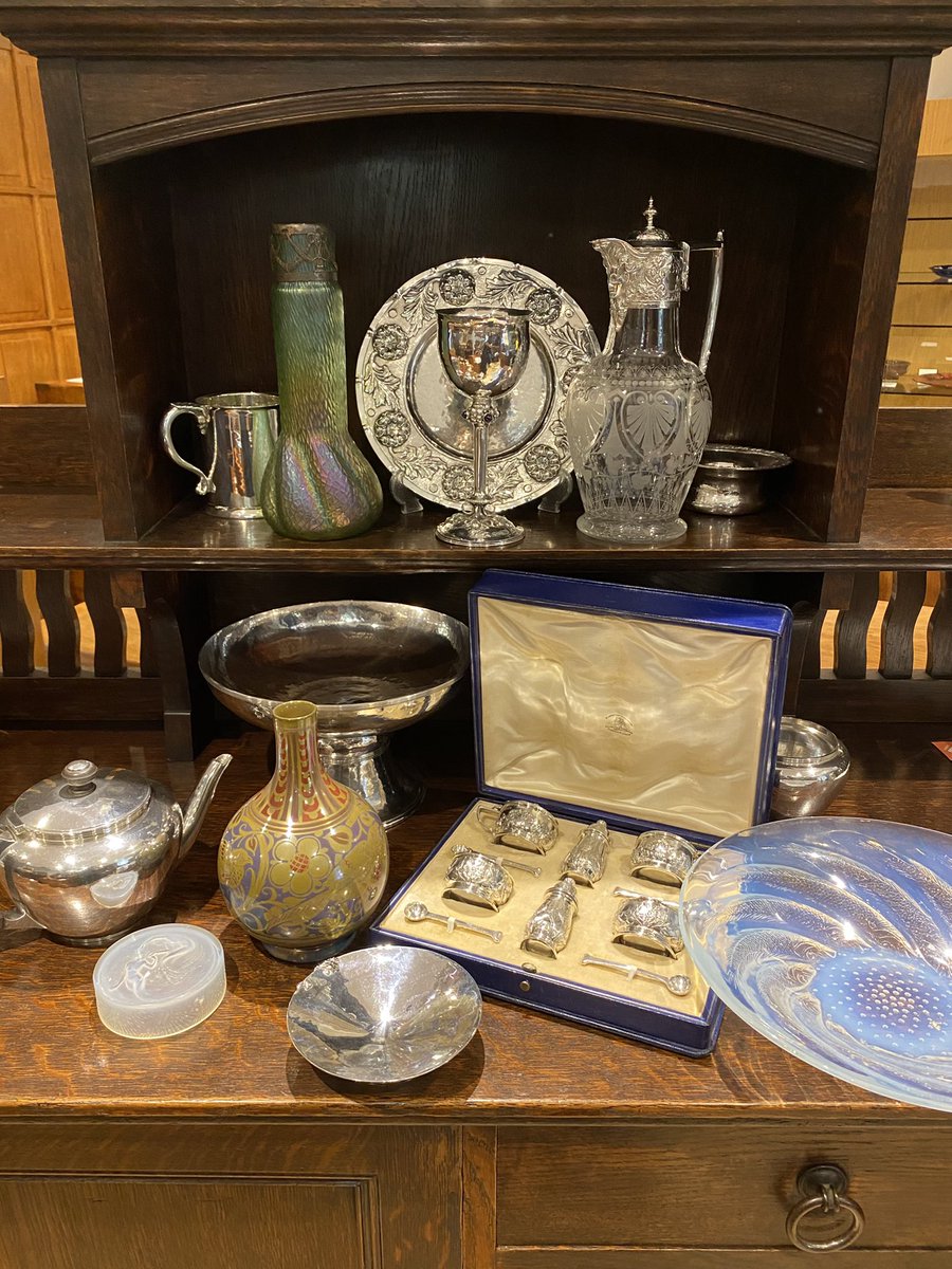 krAntiques's tweet photo. Finally finished packing! At least it’s a lot cooler now 🥵. All set for @IACFAntiqueFair sunny Shepton Mallet Antiques Fair. I will be in my normal spot in the main Showering Pavillion. Open Friday, Saturday, Sunday ☀️ https://t.co/7K4yGMgonX