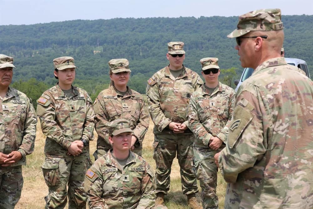 USARMYMCTP's tweet photo. Another #WarfighterExercise on the books. About 600 Soldiers of the New York-based @42ndInfantryDiv (National Guard) recently practiced large-scale combat operations with our team at Ft. Indiantown Gap, Pennsylvania
📰👉https://t.co/NGBKp3lMfi
#TotalArmy #VictoryThroughTraining https://t.co/xRVFiaYhWh