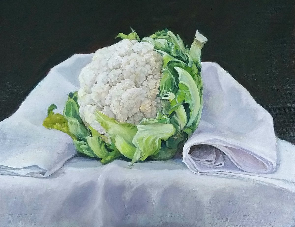 Common Cauliflower 40 x 50 cms oil on linen
New work #painting #stilllife #oilpainting #whitelinen #paintingvegetables