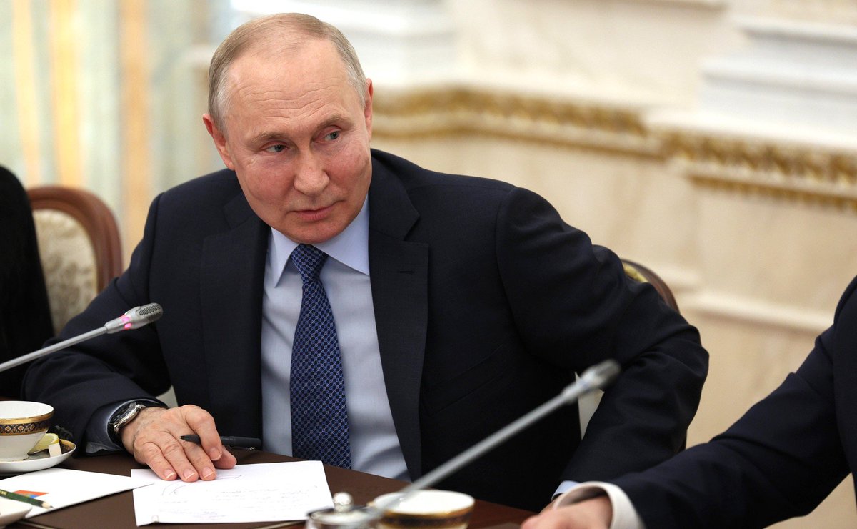 💬President #Putin: 🇺🇸 behaves very pragmatically. Everything they do is in their own interests alone.

 ❌They do not care about the interests of their allies.

🇺🇸 has no allies; they only have vassals. Their vassals are beginning to realise what role they are destined for.