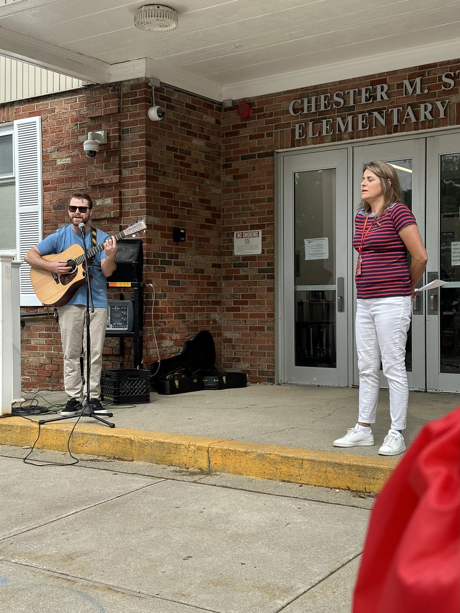 Kelly Biagiotti tweet media