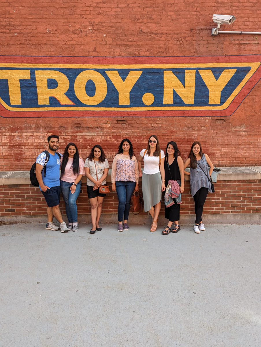 CapDistPostdocs's tweet image. Enjoy the warm weather with us at the Capital district postdoc association: Today we enjoyed spring with ice cream🍨🍦
Last saturday we met at the Troy Festival!
Keep an 👁 there is more activities to come!