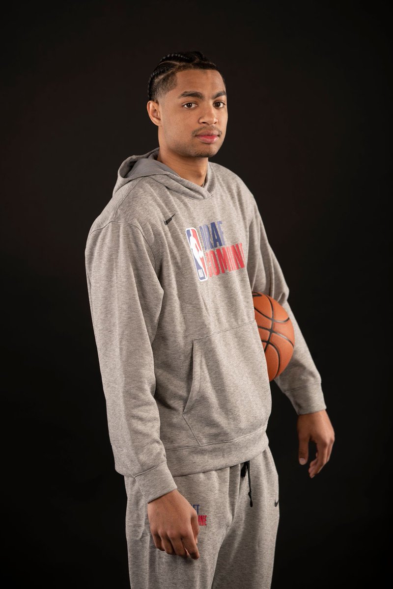 iammaxbrandt's tweet photo. Player profile of NBA Draft prospect Jett Howard, son of Coach Juwan Howard, now available on ScoutPerform: https://t.co/0OczaJmlQJ
#UMich #Michigan #NBA #NBADraft #JettHoward #JuwanHoward https://t.co/Z7fR34xDhh