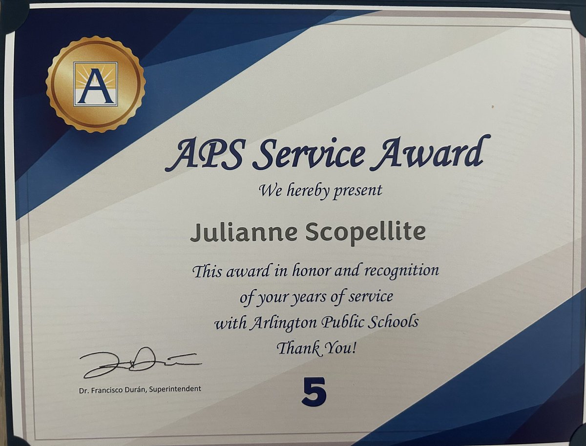 Julianne Scopellite tweet media