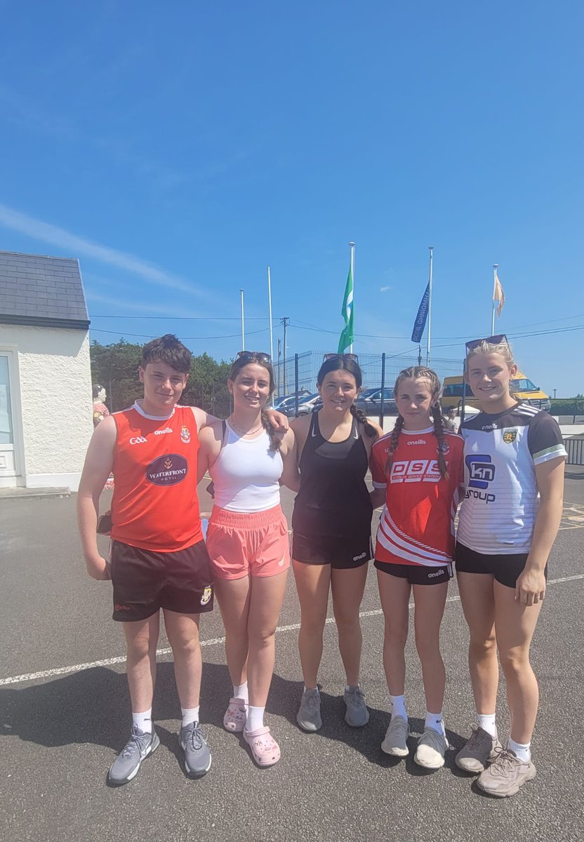 cumanndl's tweet photo. Keadue NS had a busy day, celebrating @DungloeGAA #AllianzCumannnamBunscolWeek23 Acrivity week.
All Ireland Gaeltacht winning past pupils popped I for a visit! https://t.co/igFEfj4SBK