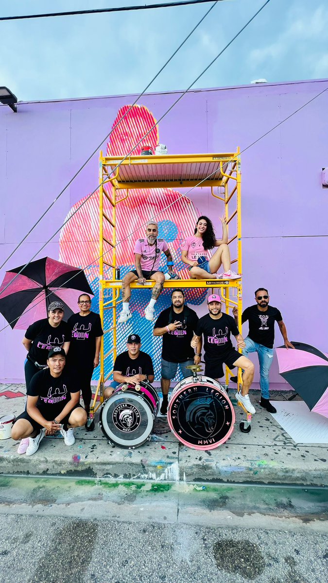 Southern_Legion's tweet photo. We had the honor of collaborating with artist @ArlexCampos on his mural tribute to #Messi𓃵 in Miami. Come and see it, on Wynwood 2nd Ave and 23rd St.
#interMiamiCF #SouthernLegion #Wynwood https://t.co/Dh1k4kSptj