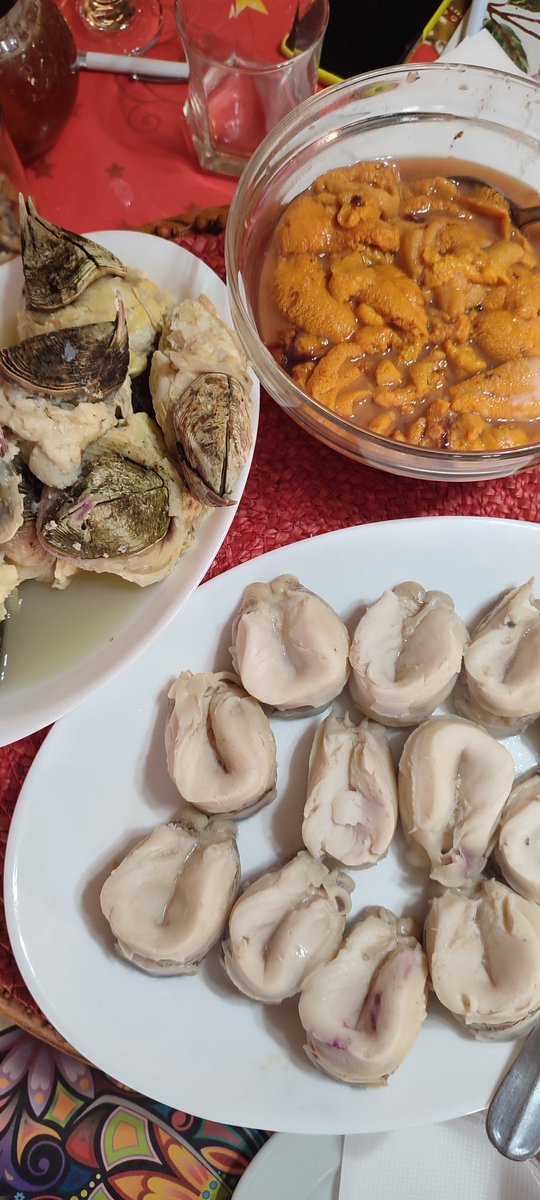 En casa de mis papás 💙 y luego viene el asado 😃