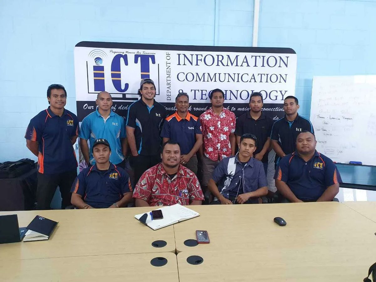 As part of our Digital Health implementation in Nauru, BES' Anil Karan conducted a #Tamanu Awareness session for the Nauru Government ICT Team to enhance their understanding of #Tamanu and its hardware. <a href="/dfat/">Department of Foreign Affairs and Trade 🇦🇺</a> <a href="/CentreHealthSec/">Indo-Pacific Centre for Health Security</a> <a href="/mSupply/">The mSupply Foundation</a>