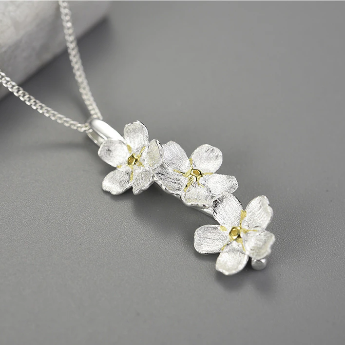 Saplayashop's tweet photo. Colar Flores - Prata 925
https://t.co/crAH9o6OSo
#saplaya #colares #lotus #flores #ditadura https://t.co/QJxXzGsJDT