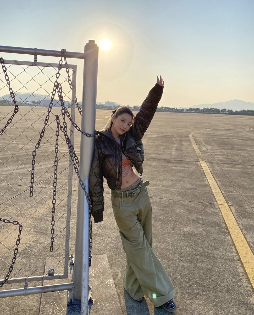 frmisarchive's tweet photo. saerom instagram update https://t.co/RzHXnvW5XQ
