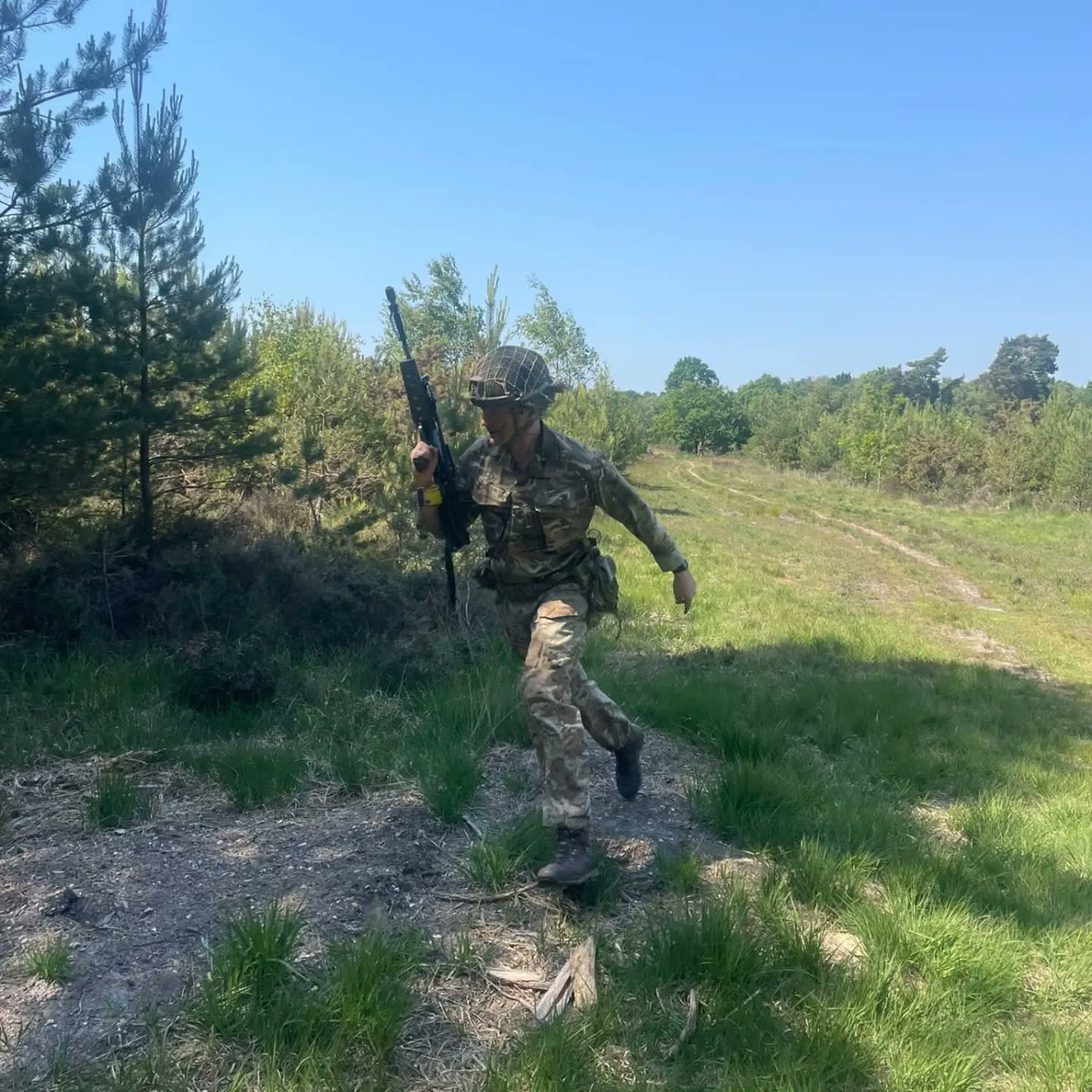 Minley Station  Blank firing cadre completed by Sgt R of the RECIS School (REWW).