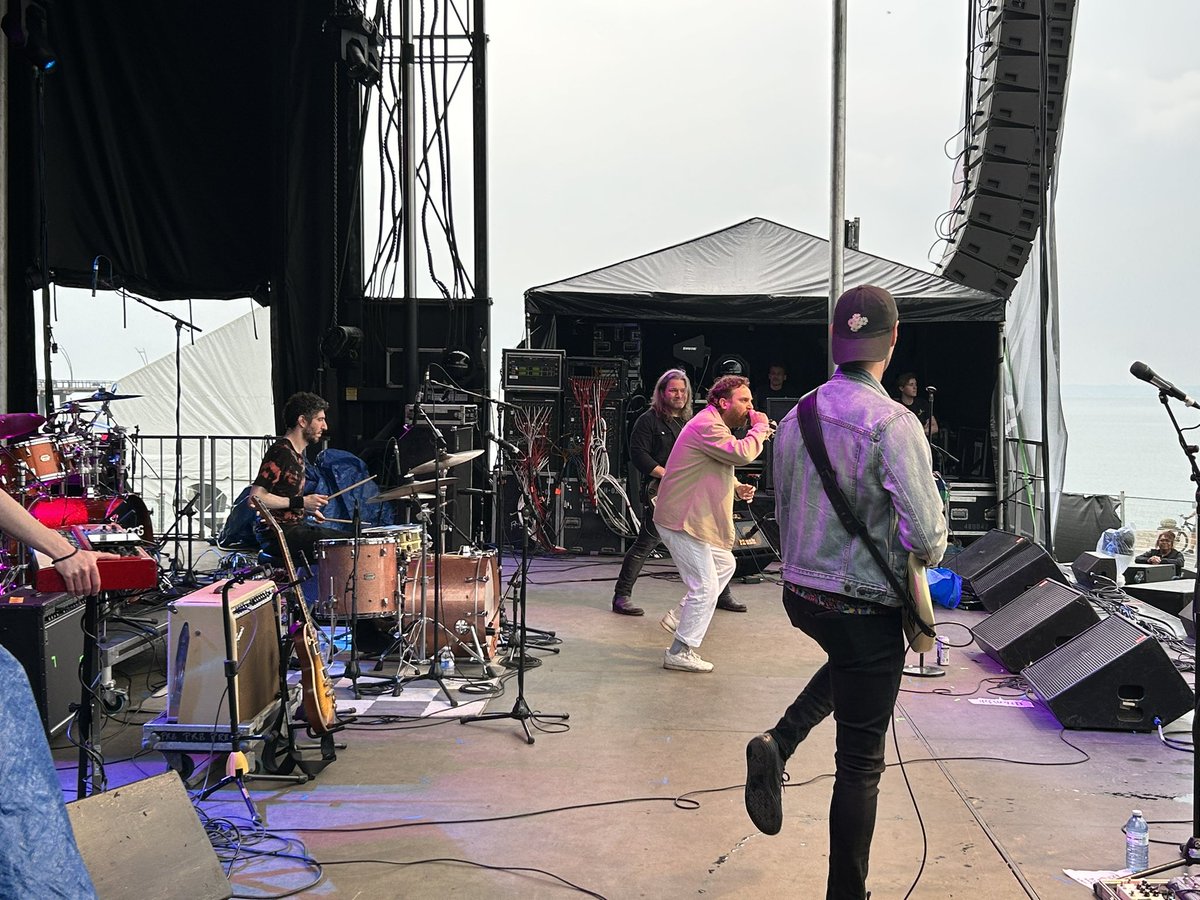 MariannMeedWard's tweet photo. Welcome to summer! Kicking off Sound of Music in Burlington, Canada’s largest free music festival. On till Sunday. Joined White Eagle, Councillor Lisa Kearns, Myles Rusak to intro Cory Hotline. Rain has stopped, music is hot and food and fun waiting. https://t.co/Bys0SNCKcu